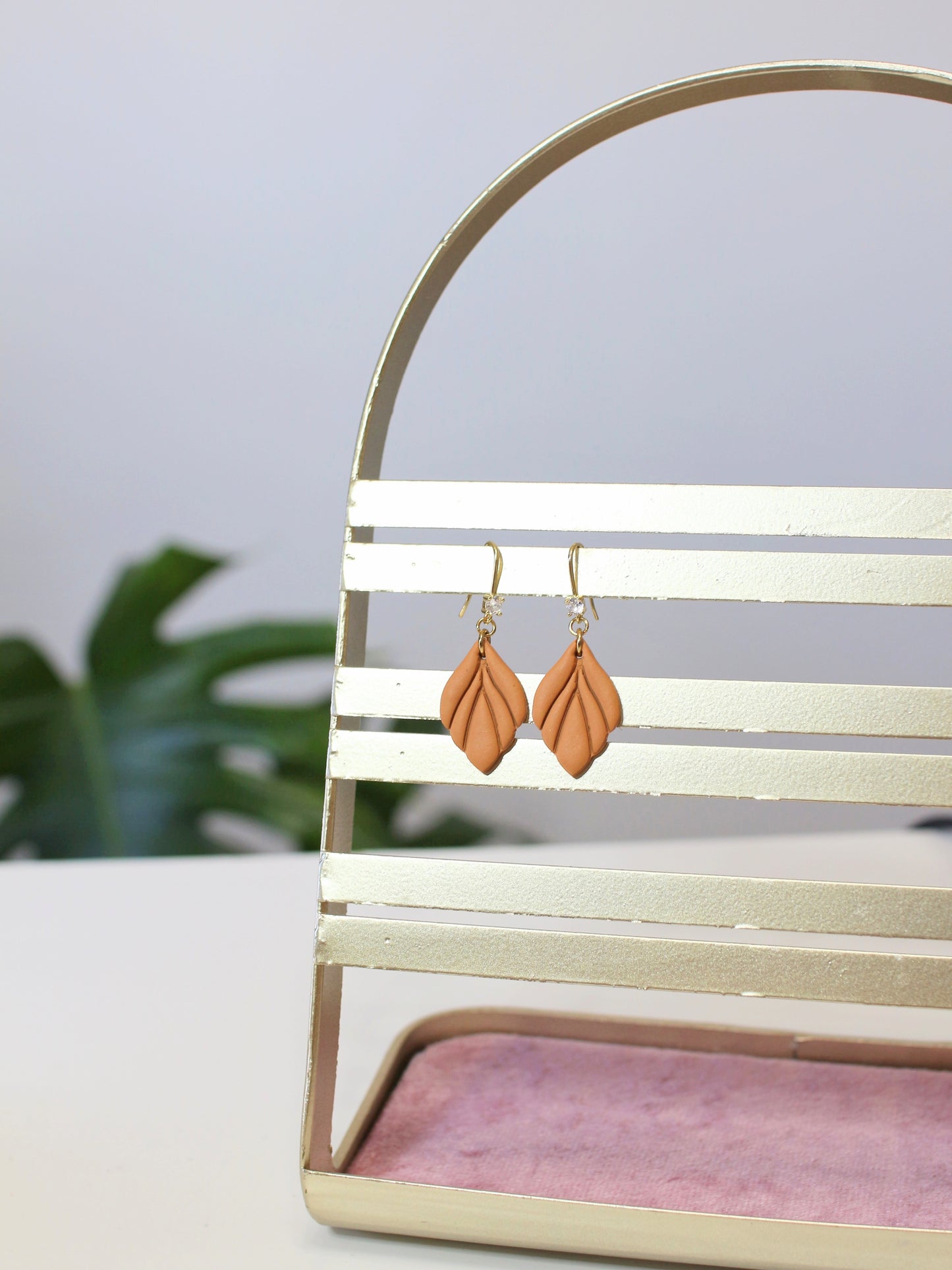 Autumn Droplets - Minimal Fall Earrings