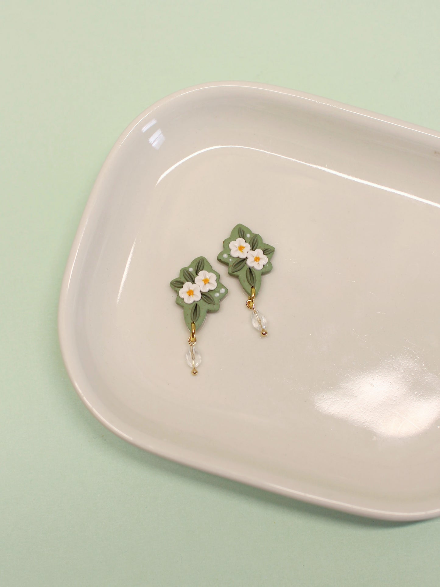 Meadow Sprouts - Dainty Floral Cluster Stud Earrings