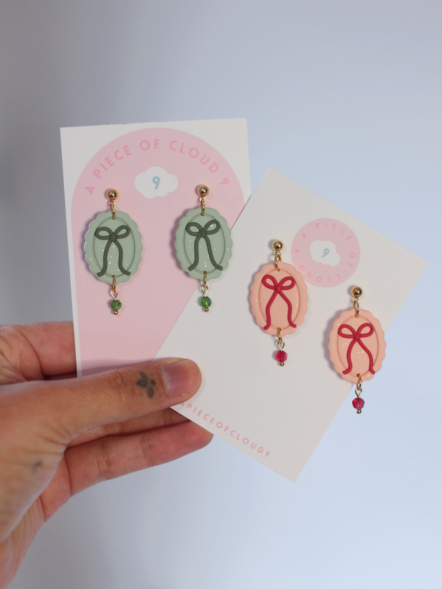 Green Jolly Droplets - Bow Earrings