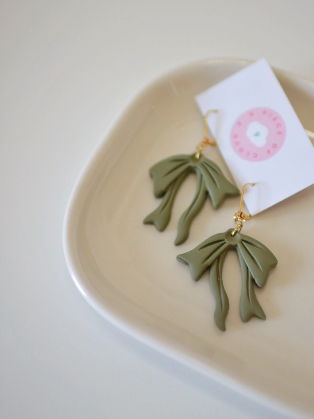 Cozy Ribbons - Bow Earrings