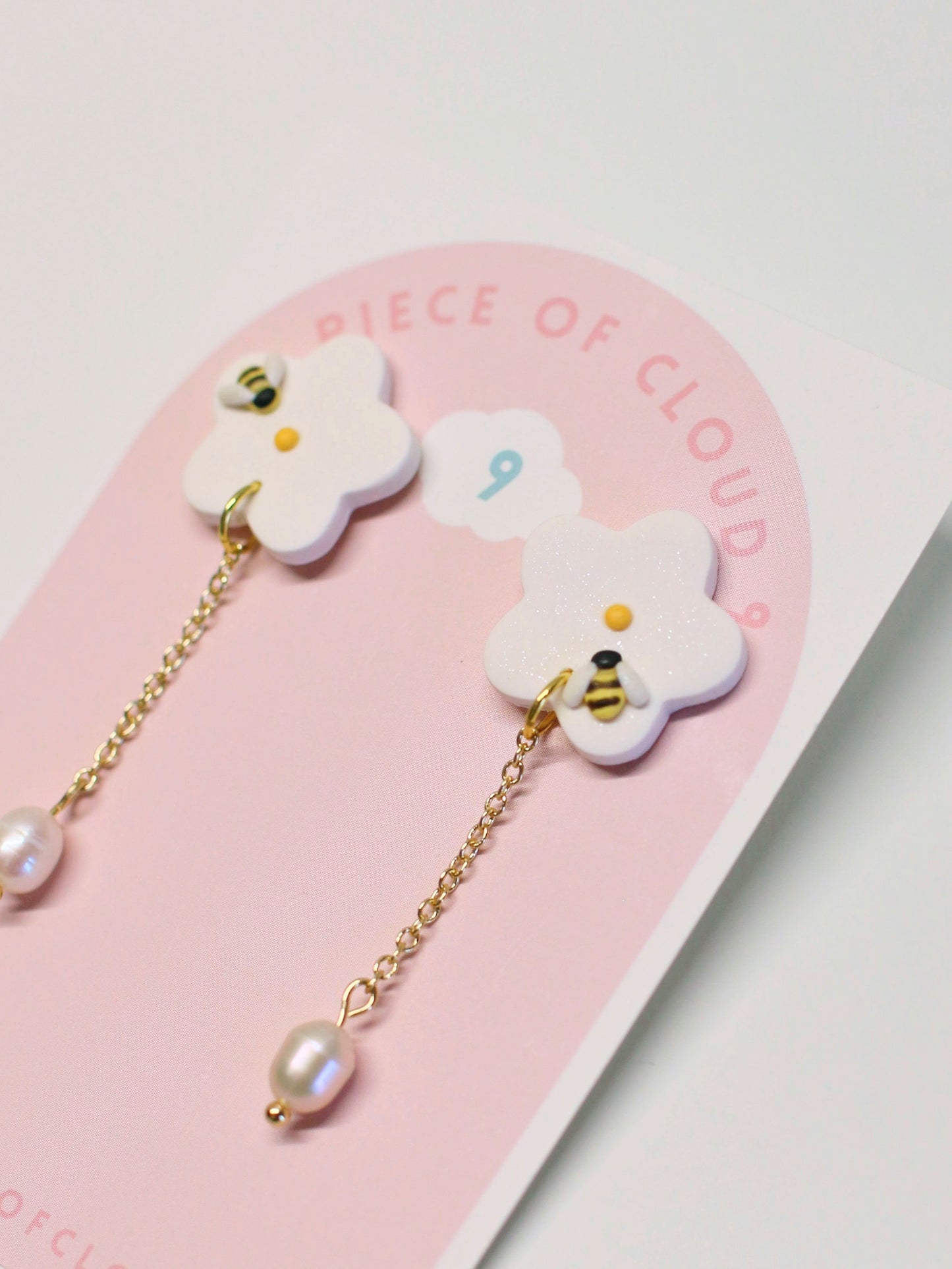 Daisy Droplets - Spring Earrings