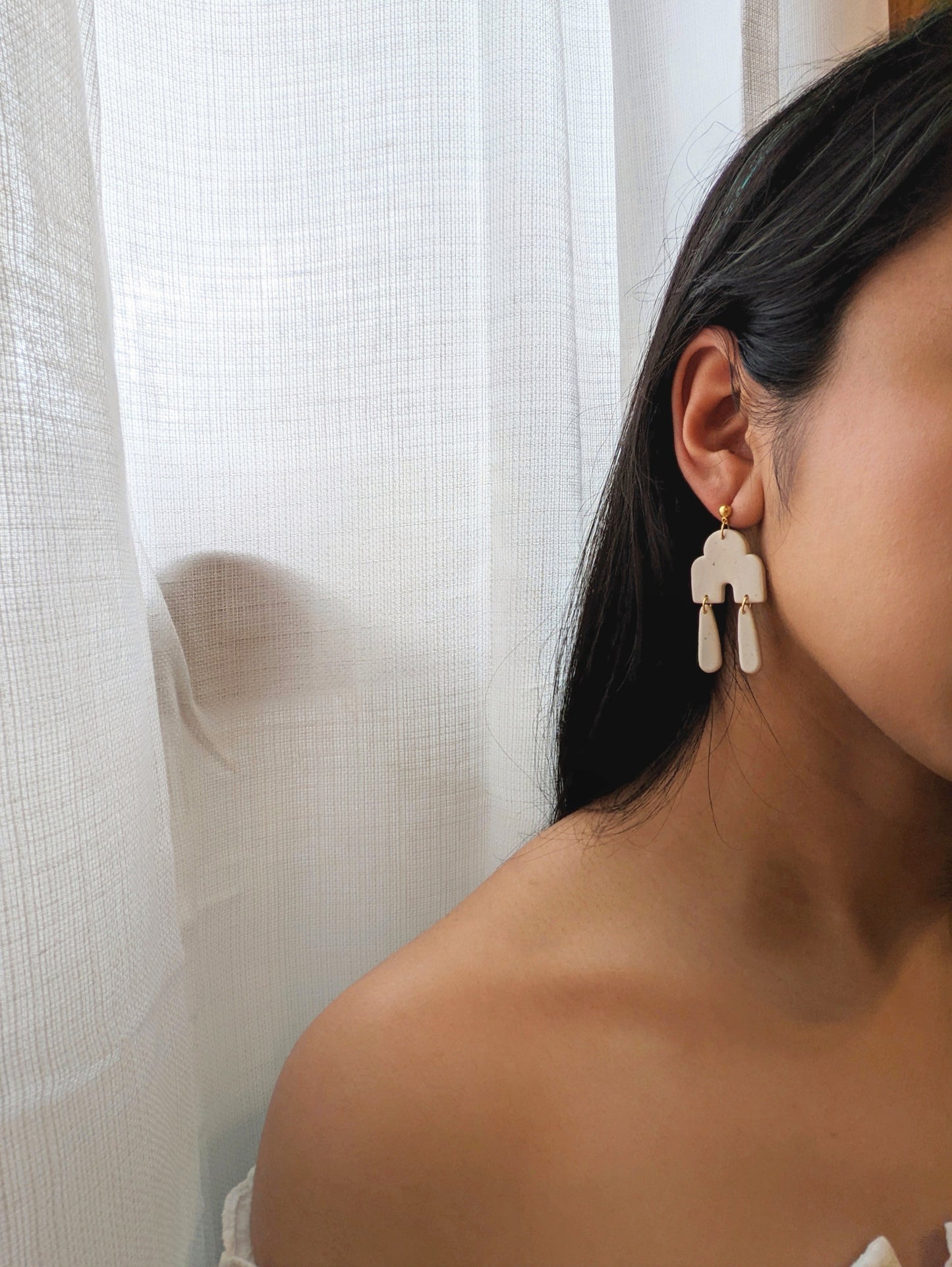 Frida - Minimal Statement Earrings